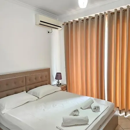 Franci 1 Apartamento