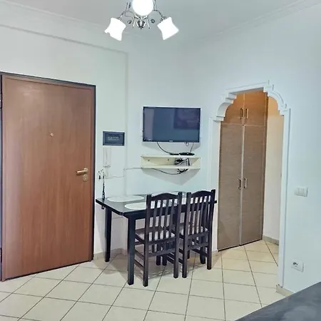 Franci 1 Apartamento