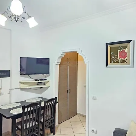 Franci 1 Apartamento