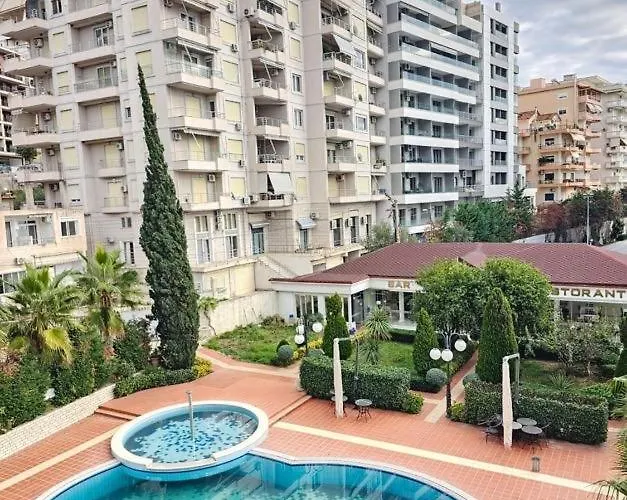 Franci 1 Sarandë
