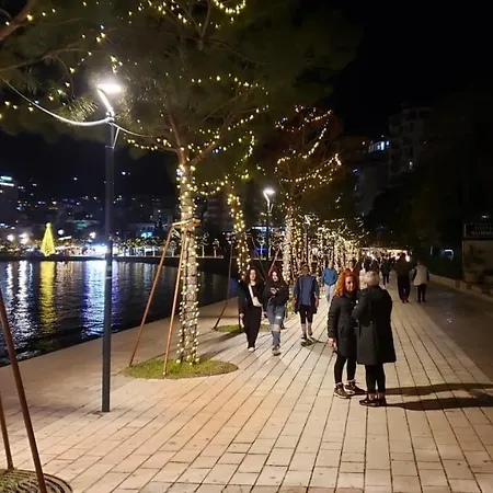 Franci 1 * Sarande